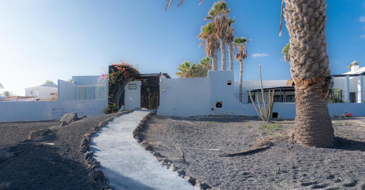 Luxury Estudio En Playa Roca A Primera Linea Del Mar Коста-Тегісе Екстер'єр фото