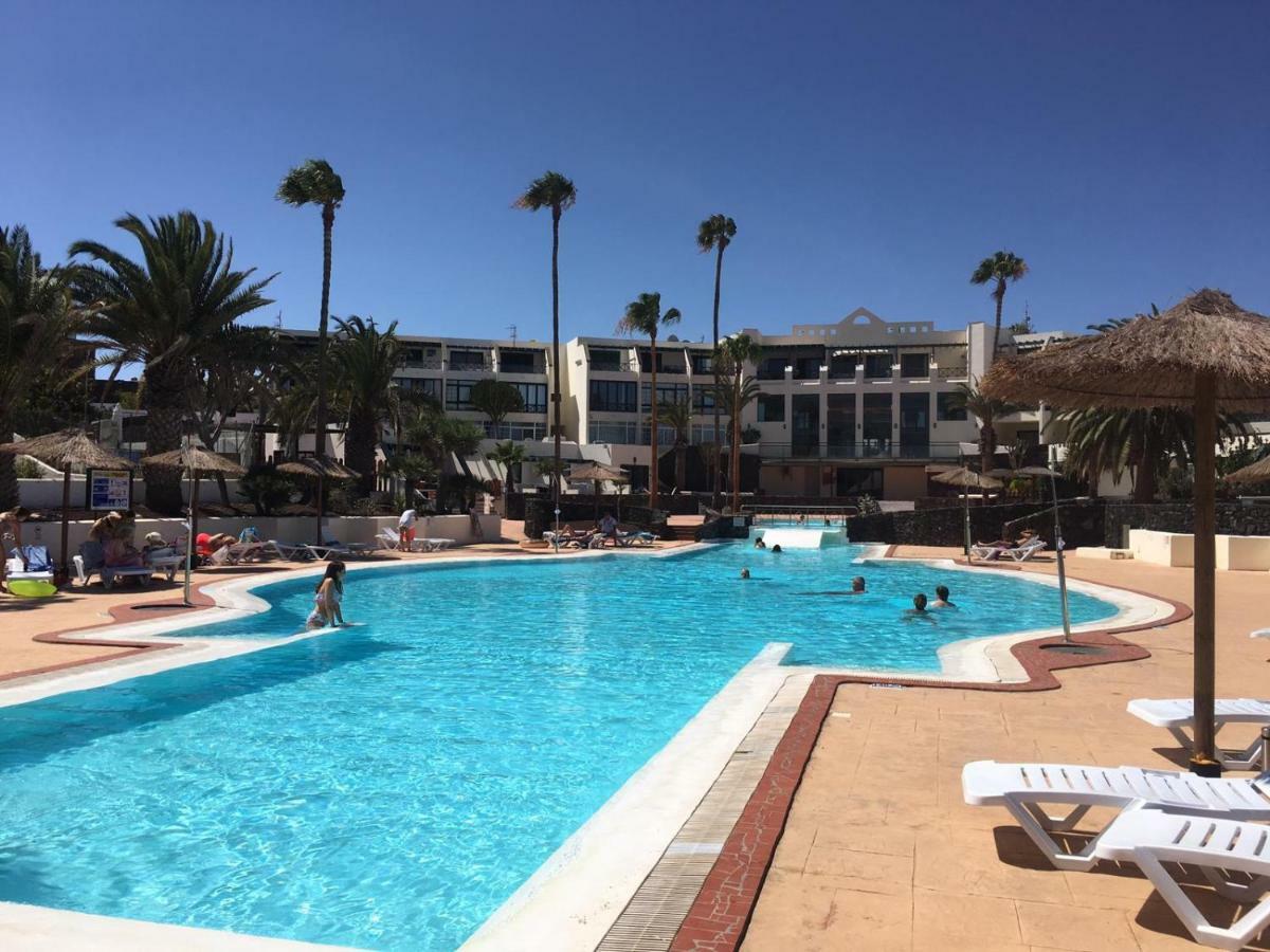 Luxury Estudio En Playa Roca A Primera Linea Del Mar Коста-Тегісе Екстер'єр фото