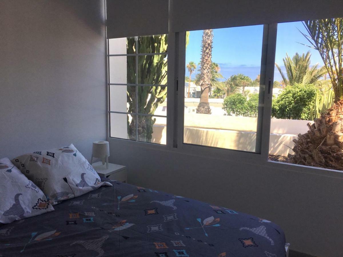 Luxury Estudio En Playa Roca A Primera Linea Del Mar Коста-Тегісе Екстер'єр фото