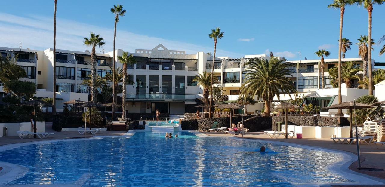Luxury Estudio En Playa Roca A Primera Linea Del Mar Коста-Тегісе Екстер'єр фото