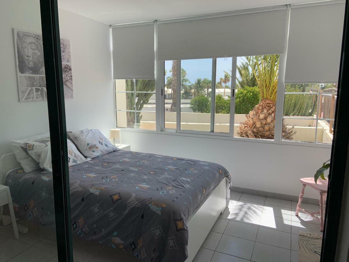 Luxury Estudio En Playa Roca A Primera Linea Del Mar Коста-Тегісе Екстер'єр фото
