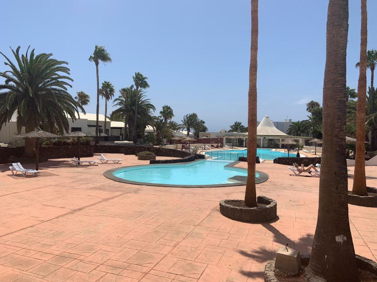 Luxury Estudio En Playa Roca A Primera Linea Del Mar Коста-Тегісе Екстер'єр фото