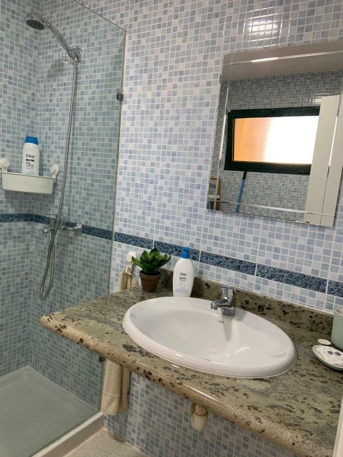 Luxury Estudio En Playa Roca A Primera Linea Del Mar Коста-Тегісе Екстер'єр фото