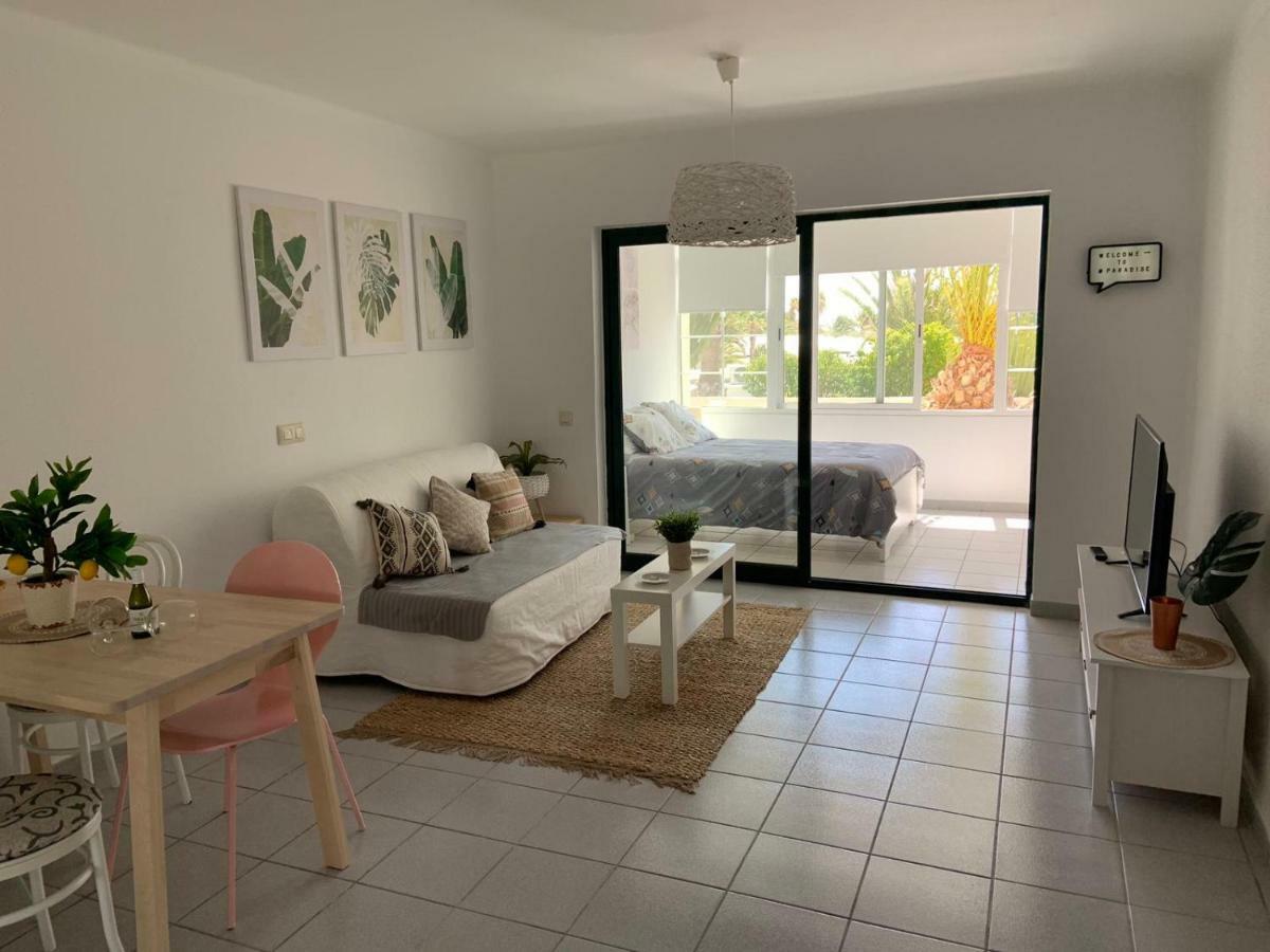 Luxury Estudio En Playa Roca A Primera Linea Del Mar Коста-Тегісе Екстер'єр фото